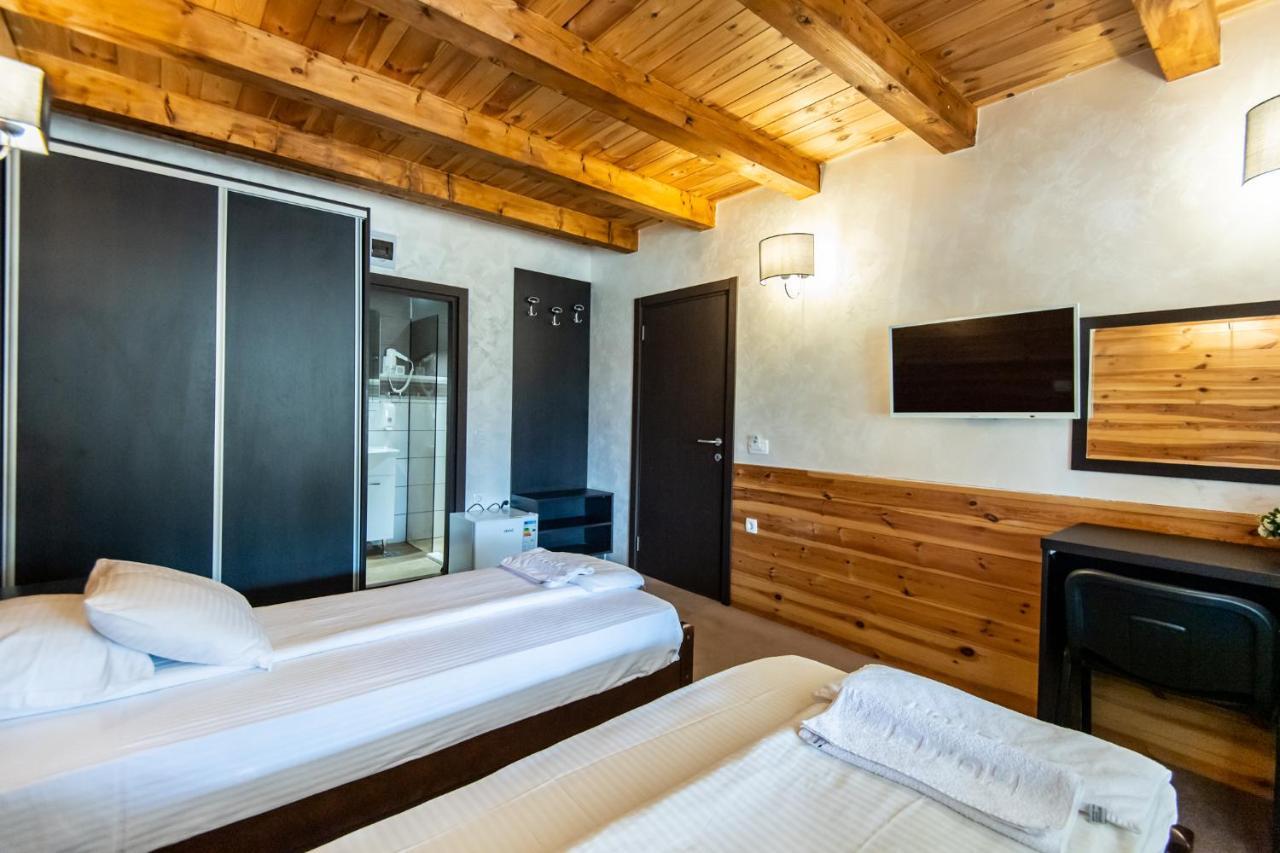 Hotel Enigma Zabljak  Exterior photo