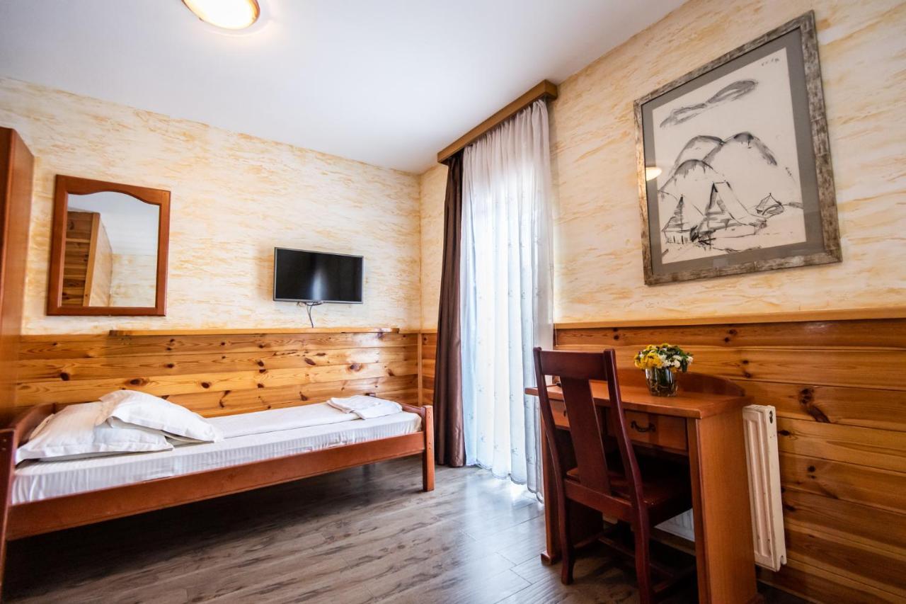 Hotel Enigma Zabljak  Exterior photo