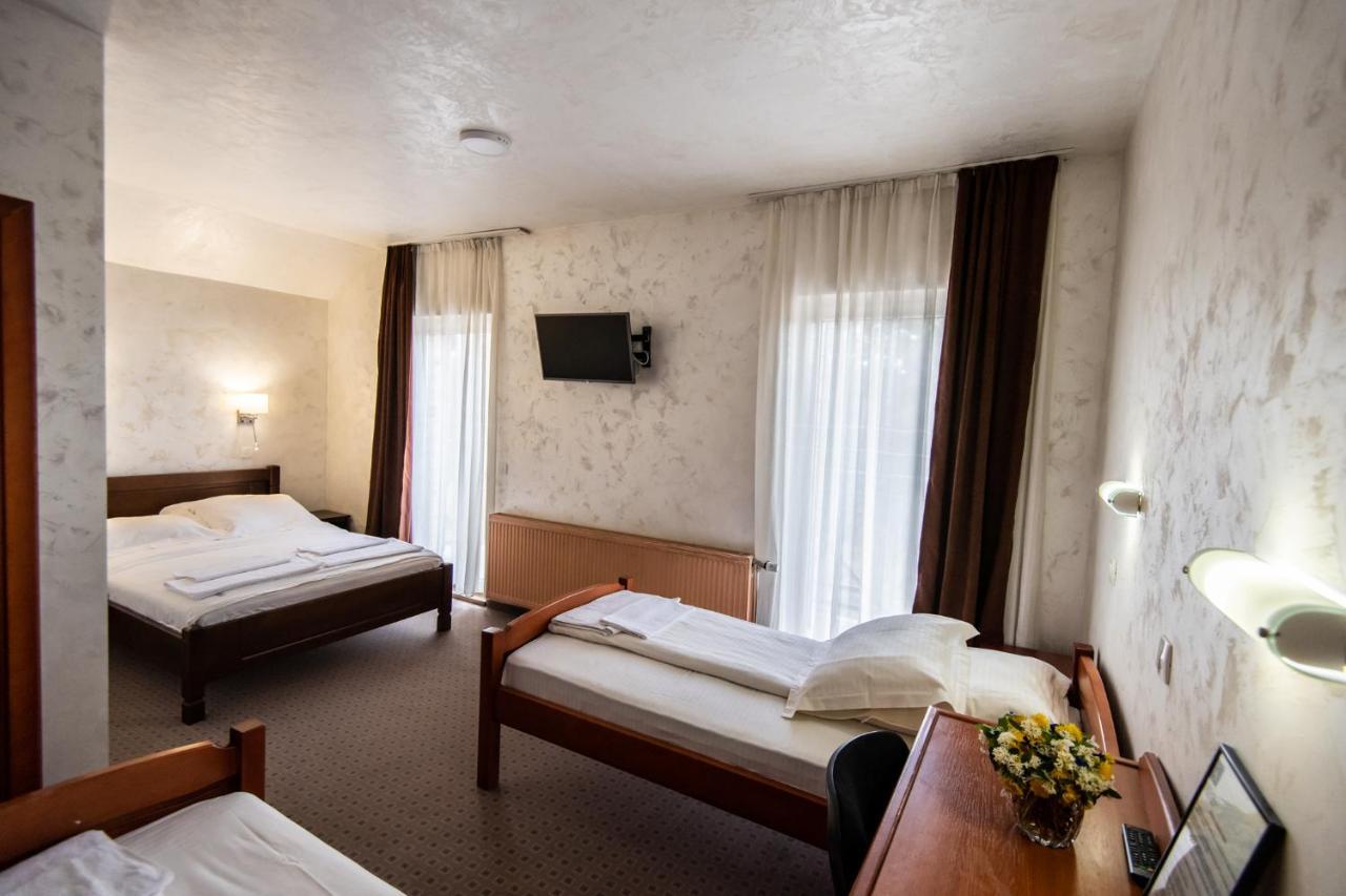 Hotel Enigma Zabljak  Exterior photo